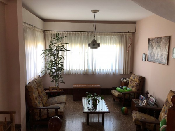 CASA 4 AMB GARAGE DOBLE Y PATIO