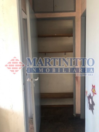 ALQUILER CASA 4 AMBIENTES CON PATIO AMPLIO EN PRIMER PISO QUILMES