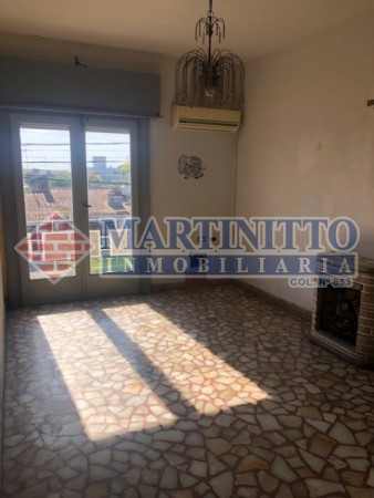 ALQUILER CASA 4 AMBIENTES CON PATIO AMPLIO EN PRIMER PISO QUILMES