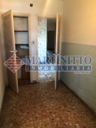 ALQUILER CASA 4 AMBIENTES CON PATIO AMPLIO EN PRIMER PISO QUILMES